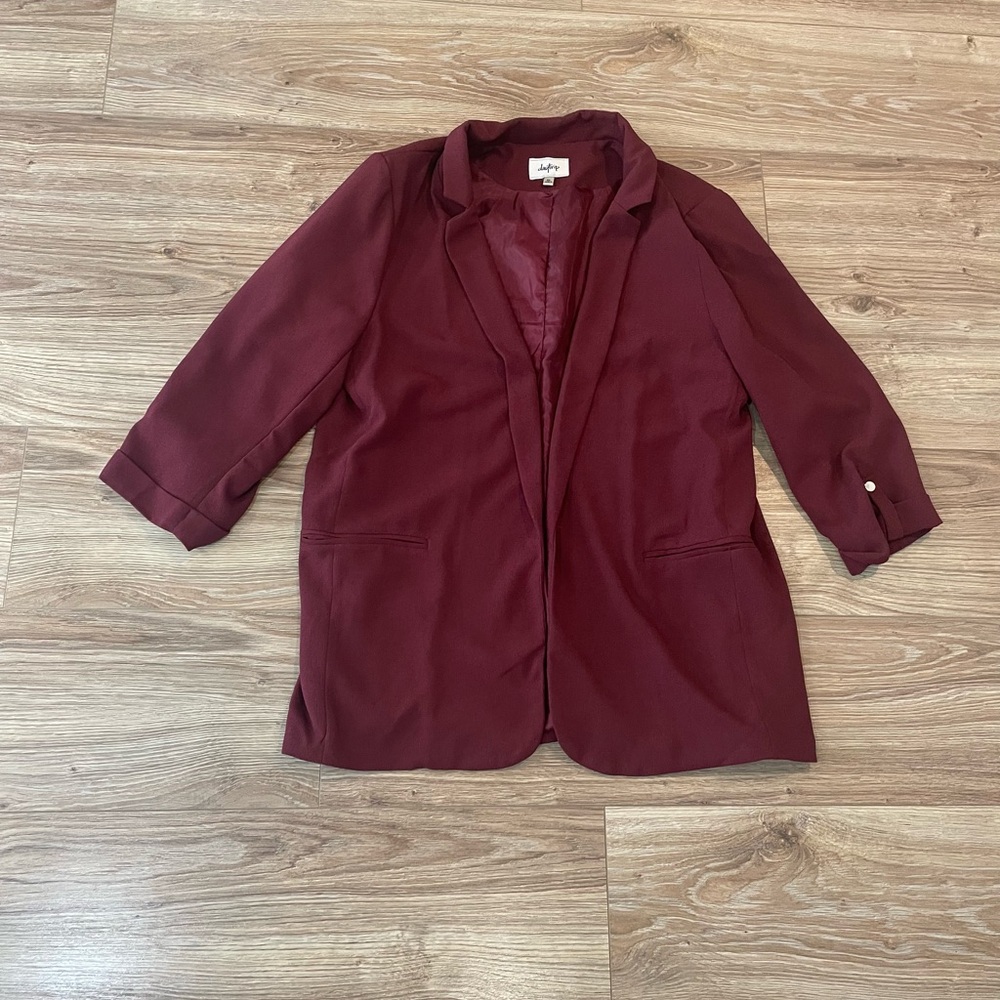 Daytrip Women's Burgundy Blazer